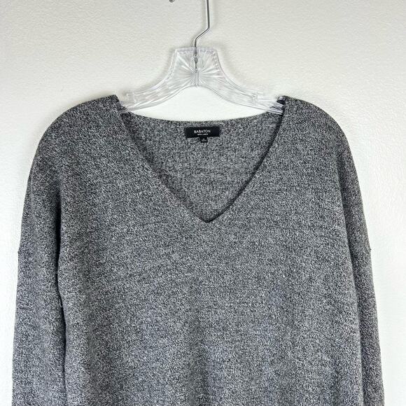 Aritzia Babaton Erin Linen Blend Sweater Gray Size Medium Relaxed Fit V-Neck - Picture 5 of 8